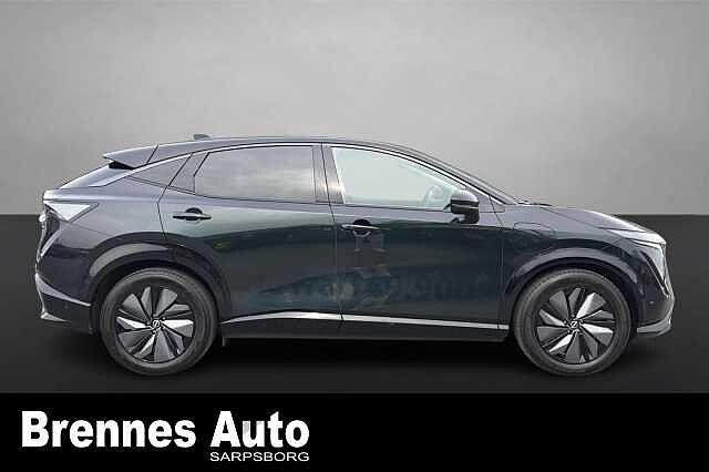 Nissan Ariya BOSE/Head-up/Panorama tak