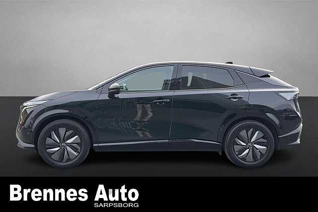 Nissan Ariya BOSE/Head-up/Panorama tak