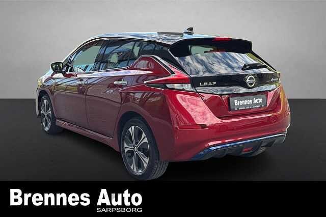 Nissan Leaf /360 Kamera/App/Rattvarme/++
