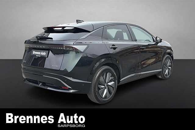 Nissan Ariya BOSE/Head-up/Panorama tak