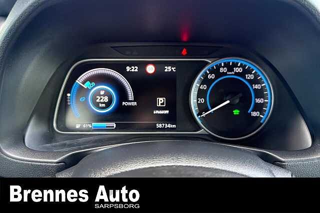Nissan Leaf /360 Kamera/App/Rattvarme/++