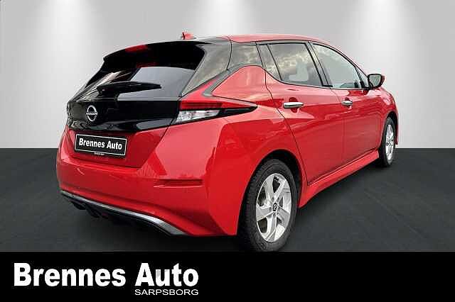 Nissan Leaf /APP/360KAMERA/RATTVARME/++