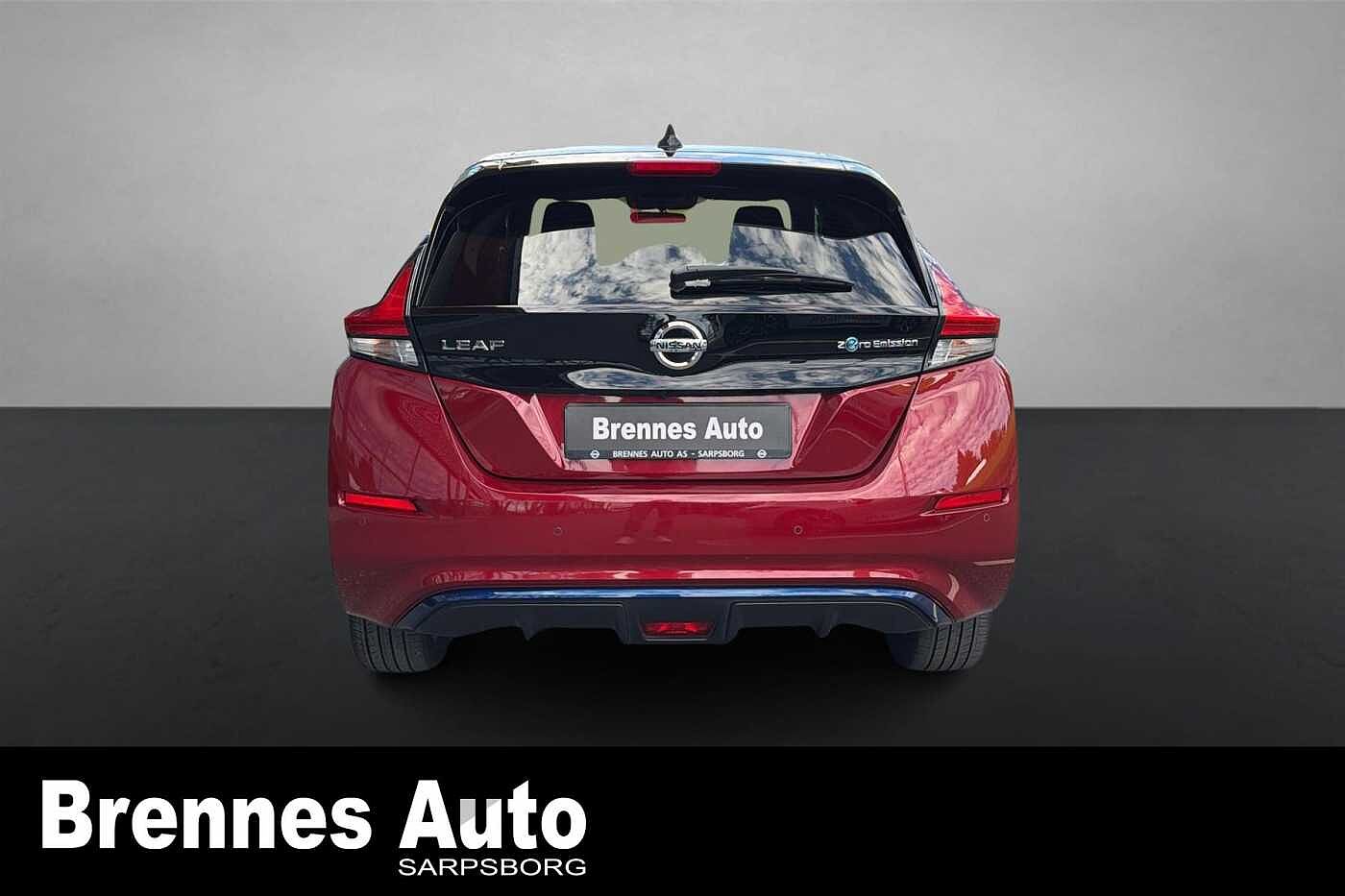 Nissan Leaf /360 Kamera/App/Rattvarme/++