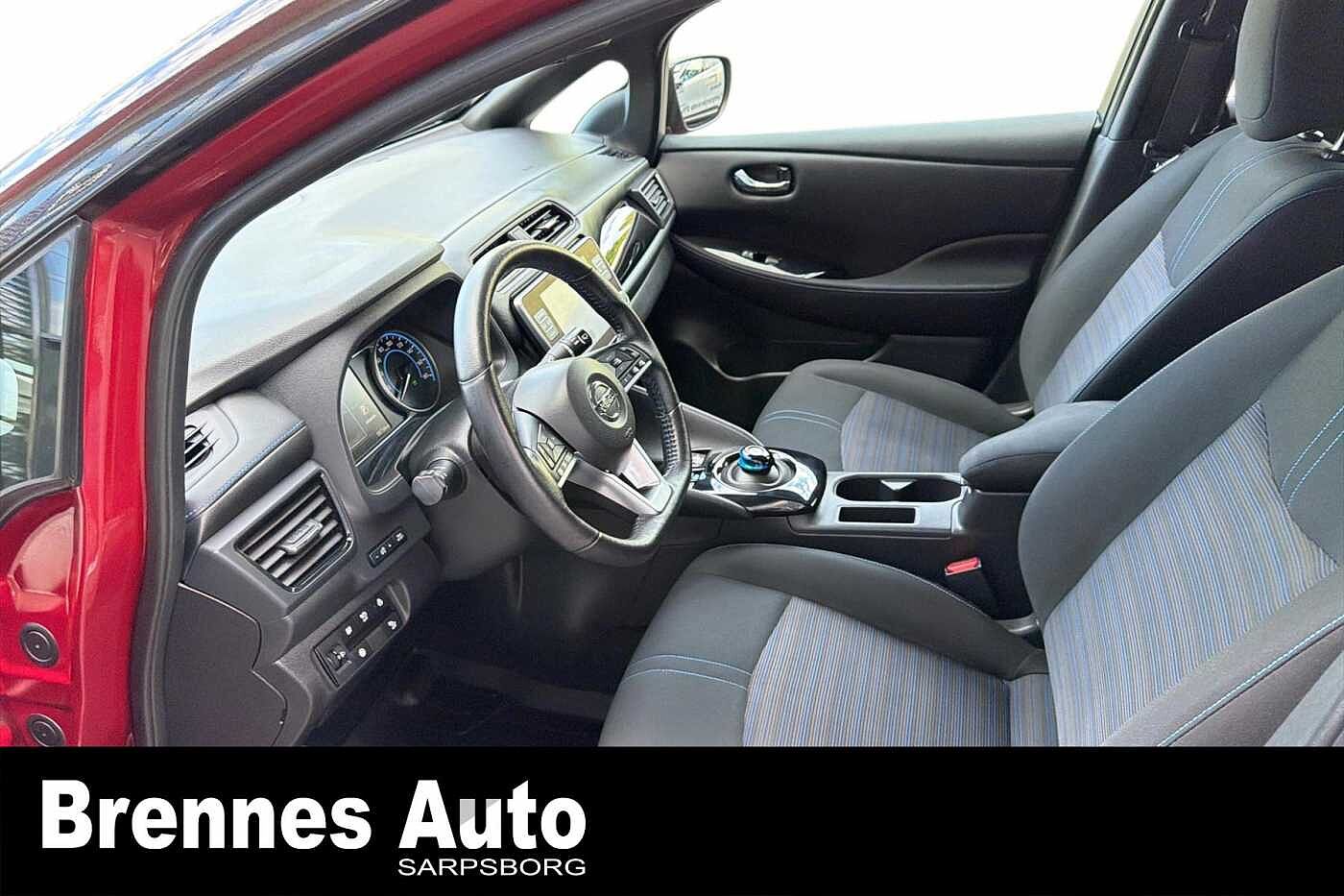 Nissan Leaf /360 Kamera/App/Rattvarme/++