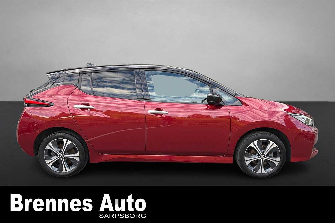Nissan Leaf /360 Kamera/App/Rattvarme/++